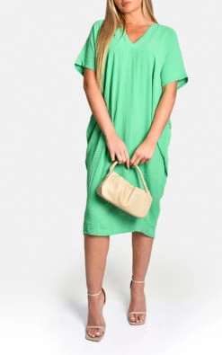 Annalise V-Neck Half-Sleeve Midi Dress In Green