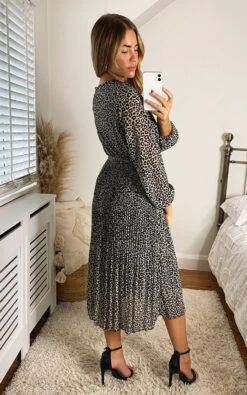 Elisha Animal Print Wrap Midi Dress In Beige -Fashionish Shop ikrush elisha animal print wrap midi dress 1630523358527460 03