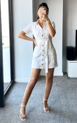 Leah Button Down Collar Mini Dress In White -Fashionish Shop ikrush leah button down collar mini dress 1647683936IMG 9045