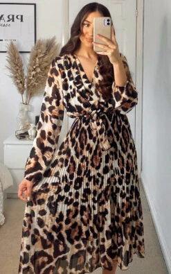Ruby Pleated Leopard Print Maxi Dress In Leopard