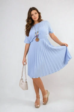 Teresa Short Sleeve Pleated Midi Dress In Sky Blue