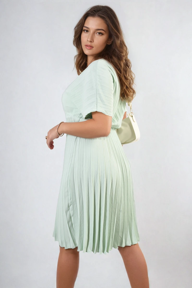 Teresa Short Sleeve Pleated Midi Dress In Mint 2 Teresa Short Sleeve Pleated Midi Dress In Mint - Image 2